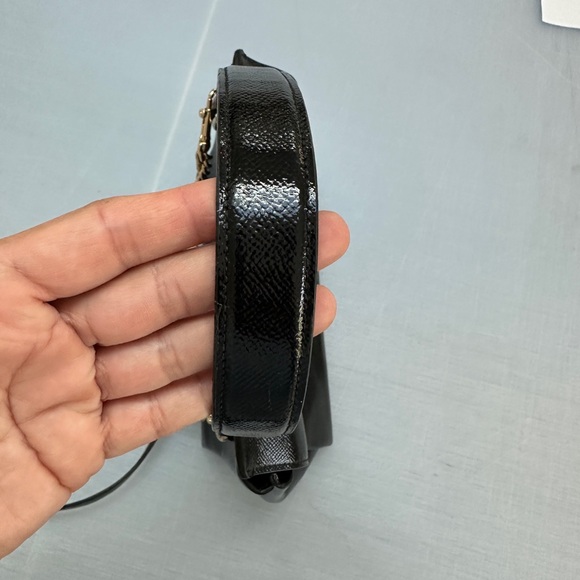 Coach Avery Flap Carryall Black Gold - Picture 12 of 13